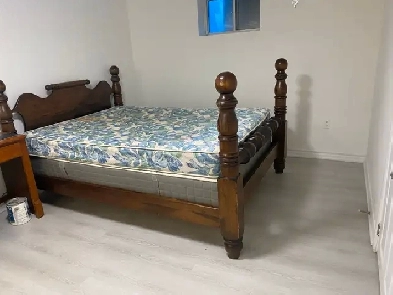 1 Bedroom Unit with Bathroom besides Subway Image# 1