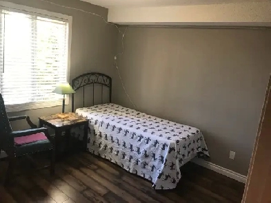 room for rent in Evergreen Image# 1