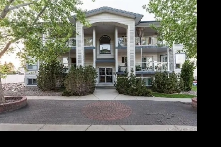 Lethbridge - 2 Bed & 2 Bath Condo over 1300 SF For Rent Image# 5