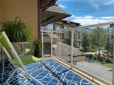 upscale 2-bedroom condo on Wildwood golf course Image# 3