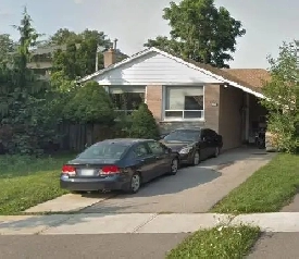 Large One Bedroom Basement for rent near Eglington/Renforth Image# 1