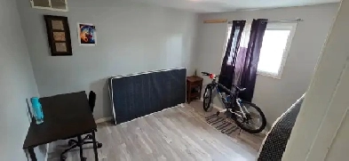 Private Room @ 1062 felix ave. Image# 1