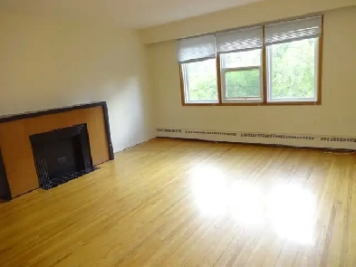 Beltline 2 bedroom apartment , hardwood flooring $ 1450/m  elect Image# 1