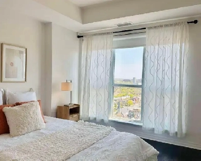 Luxury 1 Bedroom   Den Condo for Rent | Downtown Ottawa – 26t Image# 1