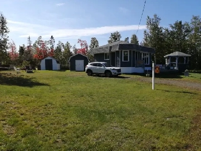 Beautiful cottage located at Southern Lake. Image# 4