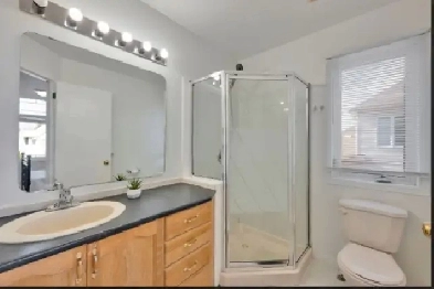 All inc. Master bedroom w/ Ensuite walk to NRC/CSEC/ Costco Image# 1