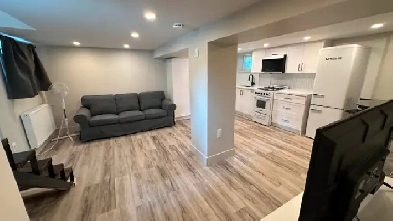 All inclusive 1 Bedroom For Rent Sept 1 Image# 3