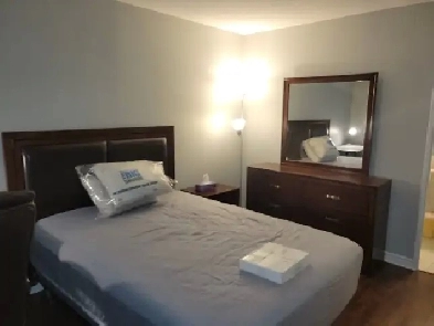 Two Rooms Available for Rent Image# 2