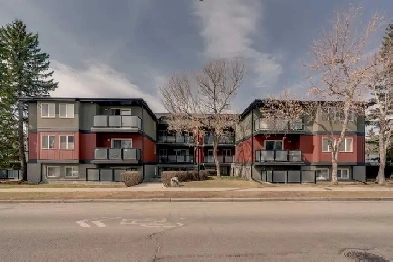 UPDATED CONDO | UNDERGROUND PARKING | WELL-LOCATED Image# 2