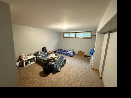 Sharing room for rent Image# 1