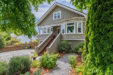 Lovely 4 Bed Home for Sale Fernwood Image# 3