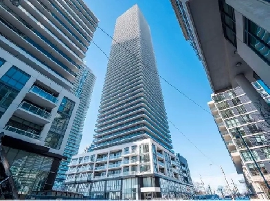 Vita On The Lake! Luxurious 1 Bedroom Image# 1