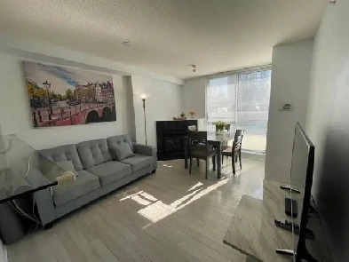 Cozy Private Room at 63 Keefer Pl – All Utilities Included! Image# 8