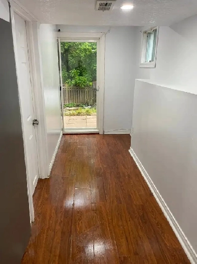 For Rent - Bright & Cozy 1 Bedroom Basement in Brantford Image# 1