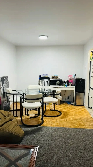 BEAUTIFUL TWO BEDROOM, WITH WEST VIEW OVER CATARAQUI  WET LANDS Image# 4