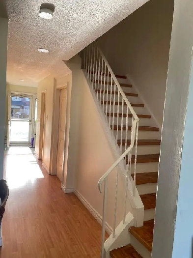 3 Bedroom House for Rent – Near Square One | Mississauga Image# 9