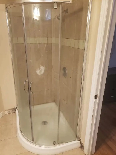 ONE BEDROOM attached bathroom BASEMENT for RENT Image# 1