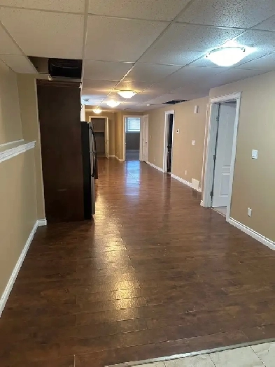 2 Bed, 2 Bath lower of 2 family House Image# 9