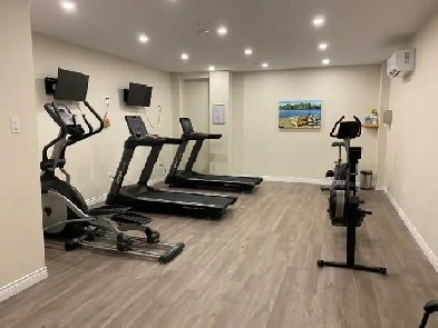 2-Bed – Bright & Modern – Walk to Everything! Image# 5