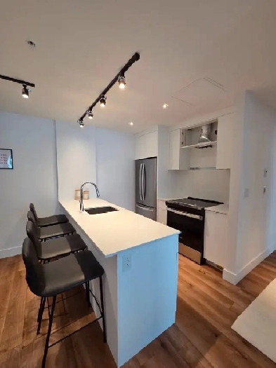 STUDENT HOUSING - DTOWN MONTREAL ALL INCLUDED   FURNISHED Image# 1