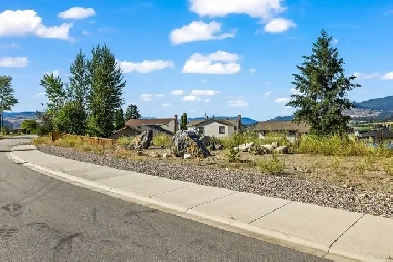 Lot 1 - executive homesite Image# 2