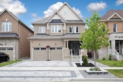 This is 4 bedroom, 4.0 bathroom. single family home. Image# 1