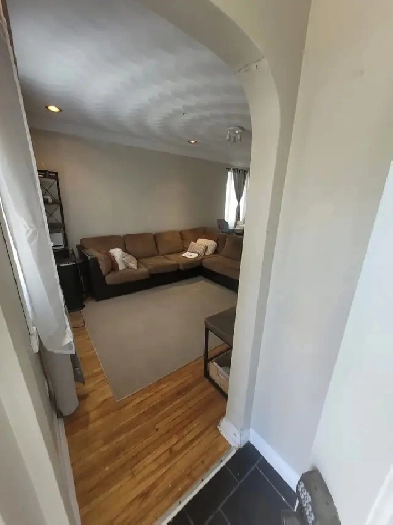 house rental for students or out of town professionals Image# 3