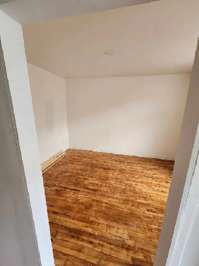 appartement 4 1/2 à louer Image# 4