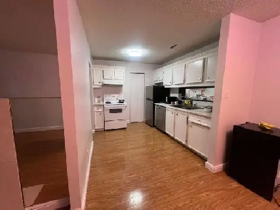 Spacious 2-Bedroom Condo for Rent – Emerald Place, Millwoods Image# 3