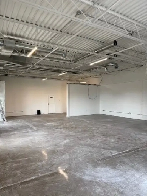 2nd Floor Junction Light Industrial Studio Image# 9