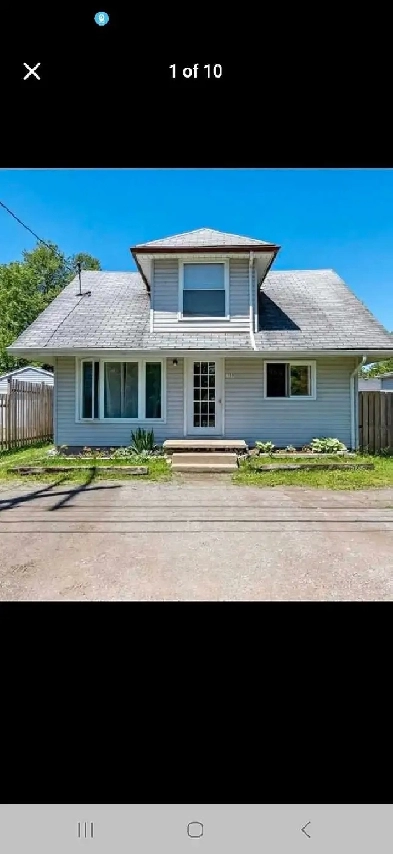 Bring and Cozy 1- Bdrm/ 1 bath Upper Apt Image# 2