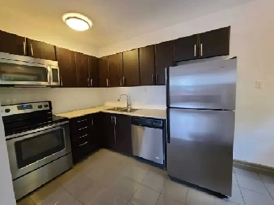 Renovated two bedroom, Yonge and Wellesley - ID 1305 Image# 10