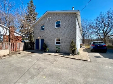 2 Bedroom Apartment In Niagara Falls / Portage Road Image# 8