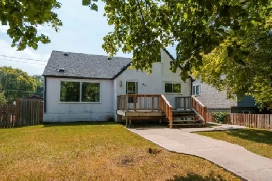 FOR SALE: Windsor Park Home w/ Basement Suite! Image# 6