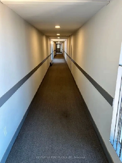 Room for rent in Shared Apartment Image# 4