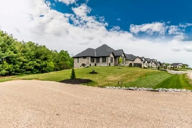 MLS 40735161 4 bedrooms up 3 bedrooms down, full walkout basemen Image# 3