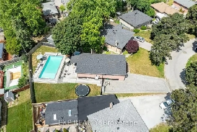 3 1BR/3WR/DETACHED BUNGALOW/BAY RIDGES - DURHAM/PICKERING Image# 4