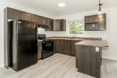 3 Bedroom Townhouse for Rent! Image# 3