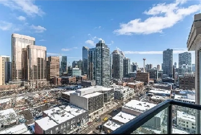 Modern Downtown Condo – Private Bedroom for Rent Image# 1