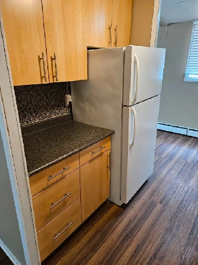 1 Bedroom 3038 Arlington Avenue Image# 7