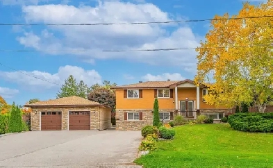 Immaculately renovated suite in Littles Corners, Cambridge Image# 9