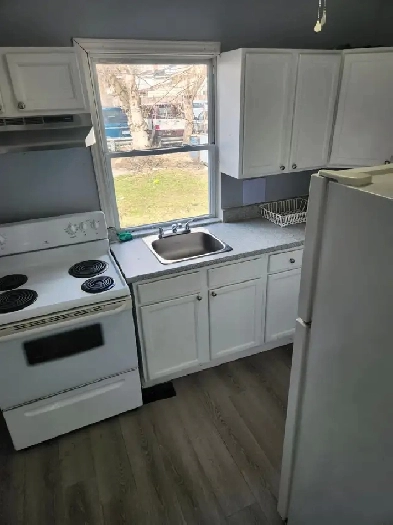 KENILWORTH AREA 1-BEDROOM UNIT RENTAL AVAILABLE Image# 1