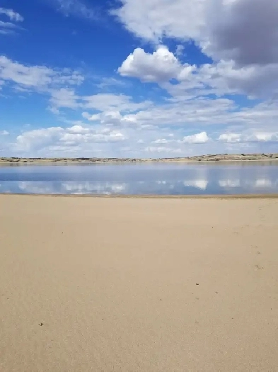 Lakeside Living at Lake Diefenbaker Saskatchewan Image# 4