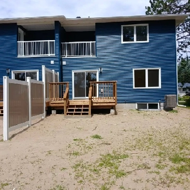 Deep River townhouse for rent Image# 6