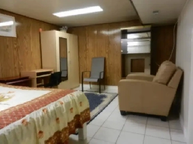 BASEMENT APARTMENT FOR RENT Image# 9