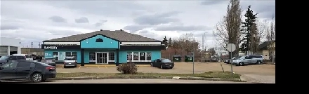 RETAIL FOR LEASE at PRIME LOCATION GATEWAY BLVD Image# 1