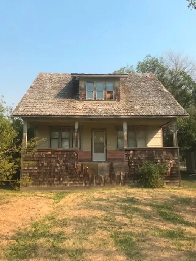 House For Sale For Lot Value Image# 2