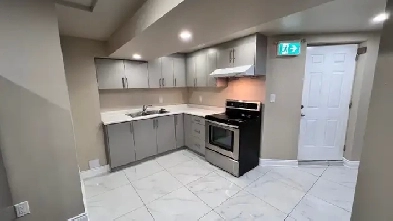 3 Bedrooms Legal Basement Image# 8