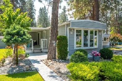 Beautifully cared-for home in this 55  community Image# 1