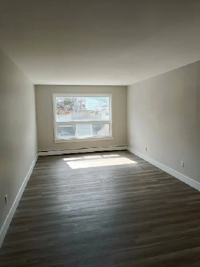 Affordable living space Available for one person Image# 2